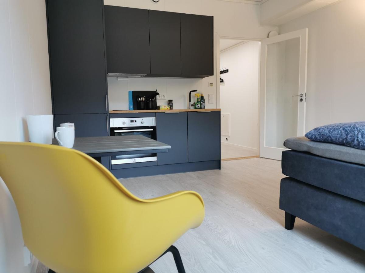 Lofoten Studio Apartment, Vestermyrveien 11 Svolvaer Luaran gambar