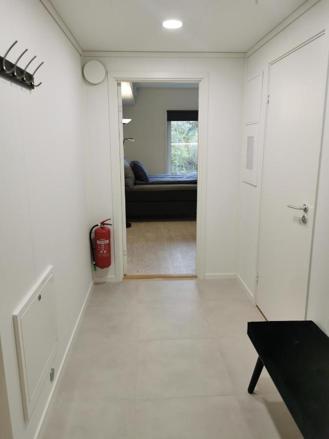 Lofoten Studio Apartment, Vestermyrveien 11 Svolvaer Luaran gambar