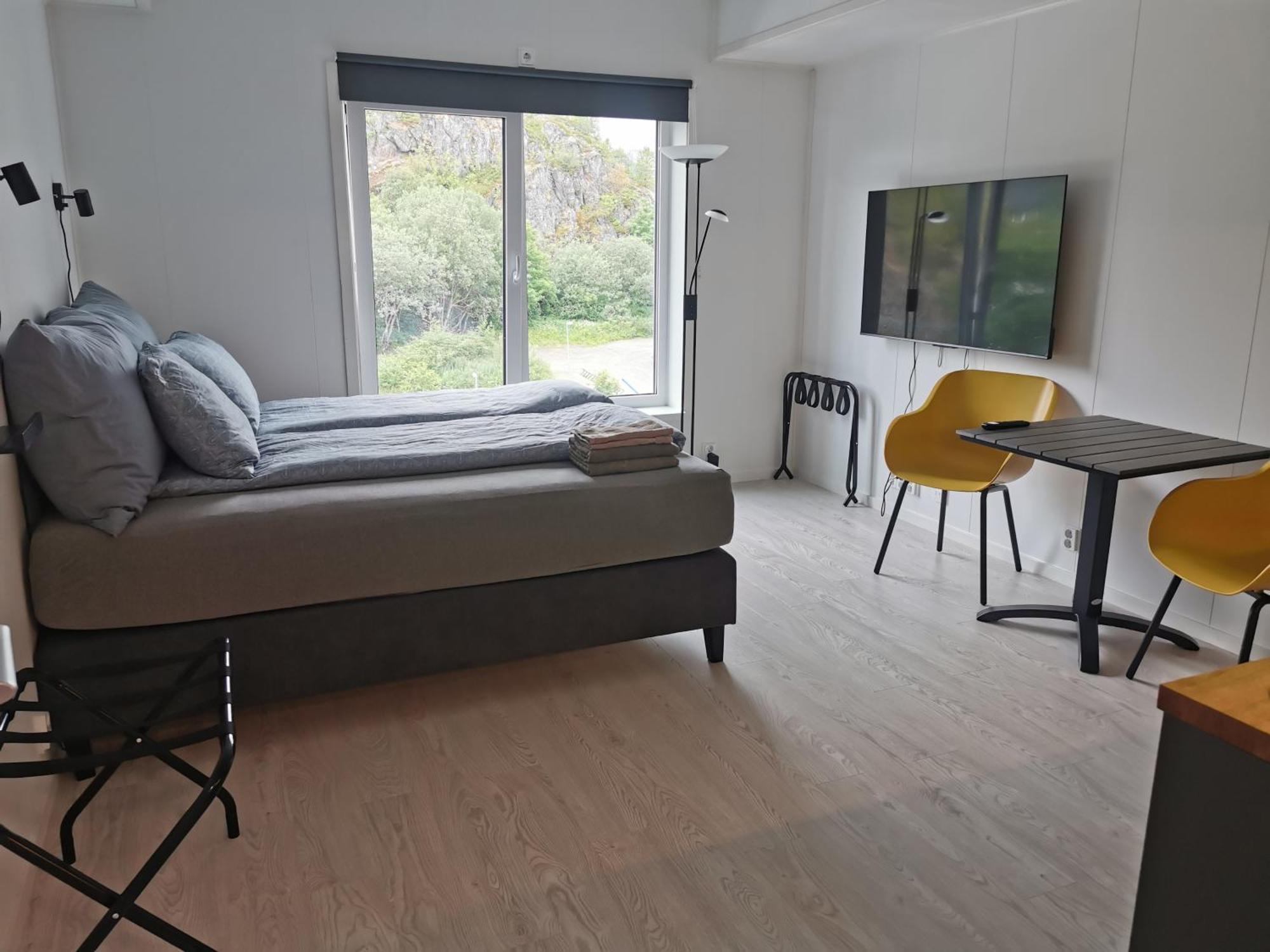 Lofoten Studio Apartment, Vestermyrveien 11 Svolvaer Luaran gambar